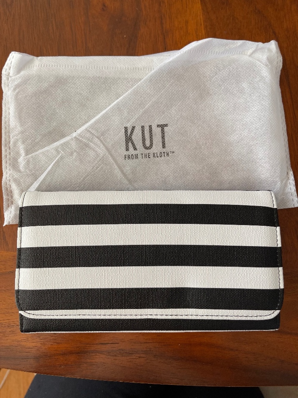 KUT new wallet